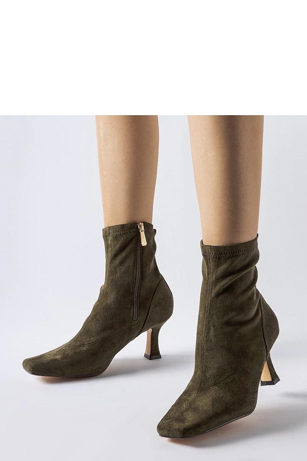 Heel boots model 205090